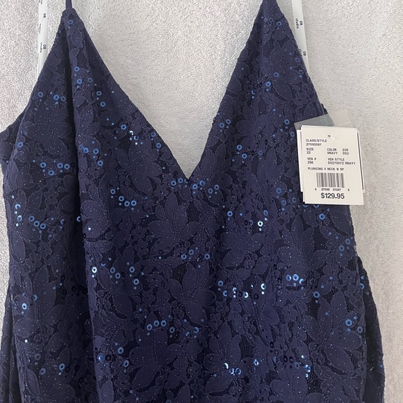 Floor length navy formal dress - Picture 2 of 6